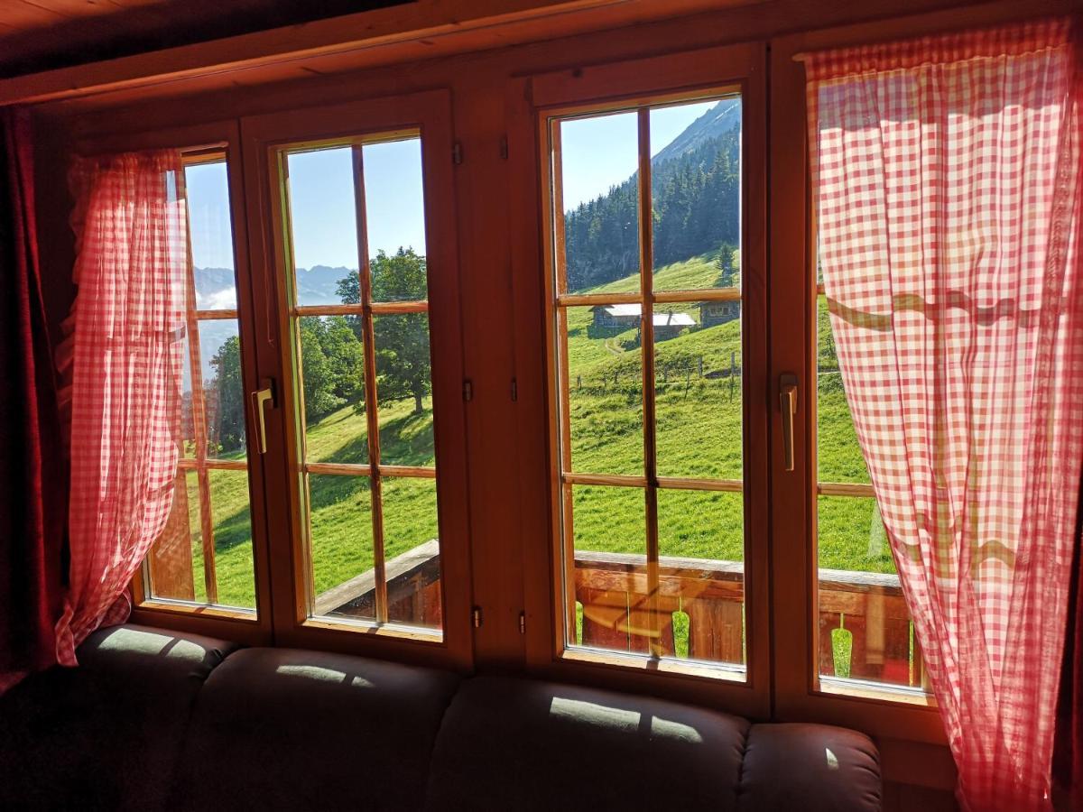 Chalet mit Alpenambiente Axalp Brienz  Buitenkant foto