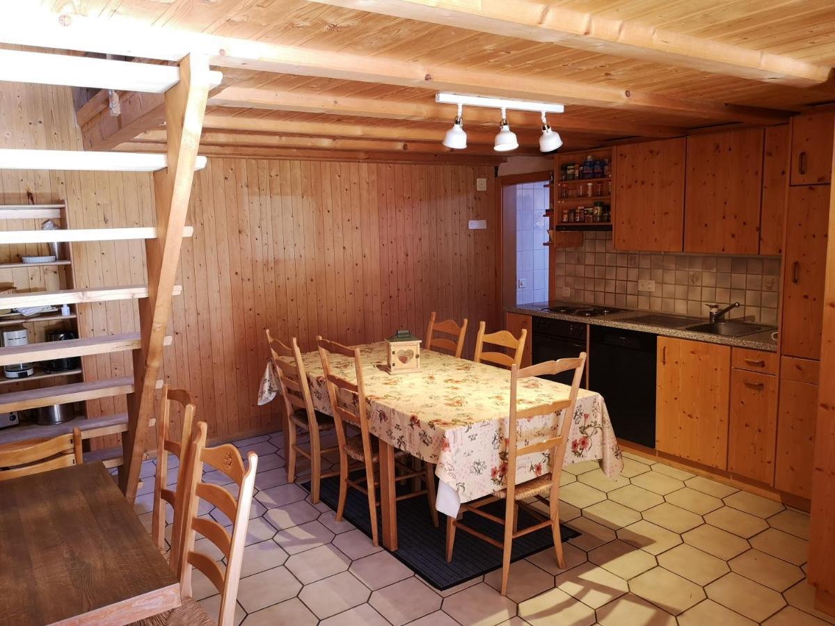 Chalet mit Alpenambiente Axalp Brienz  Buitenkant foto